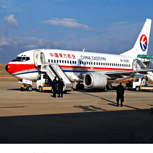 吴圩机场邮寄航空快运业稳步发展的原因是什么？